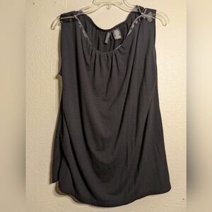 Elegant Black Women's Top Size Xl Pre-owned